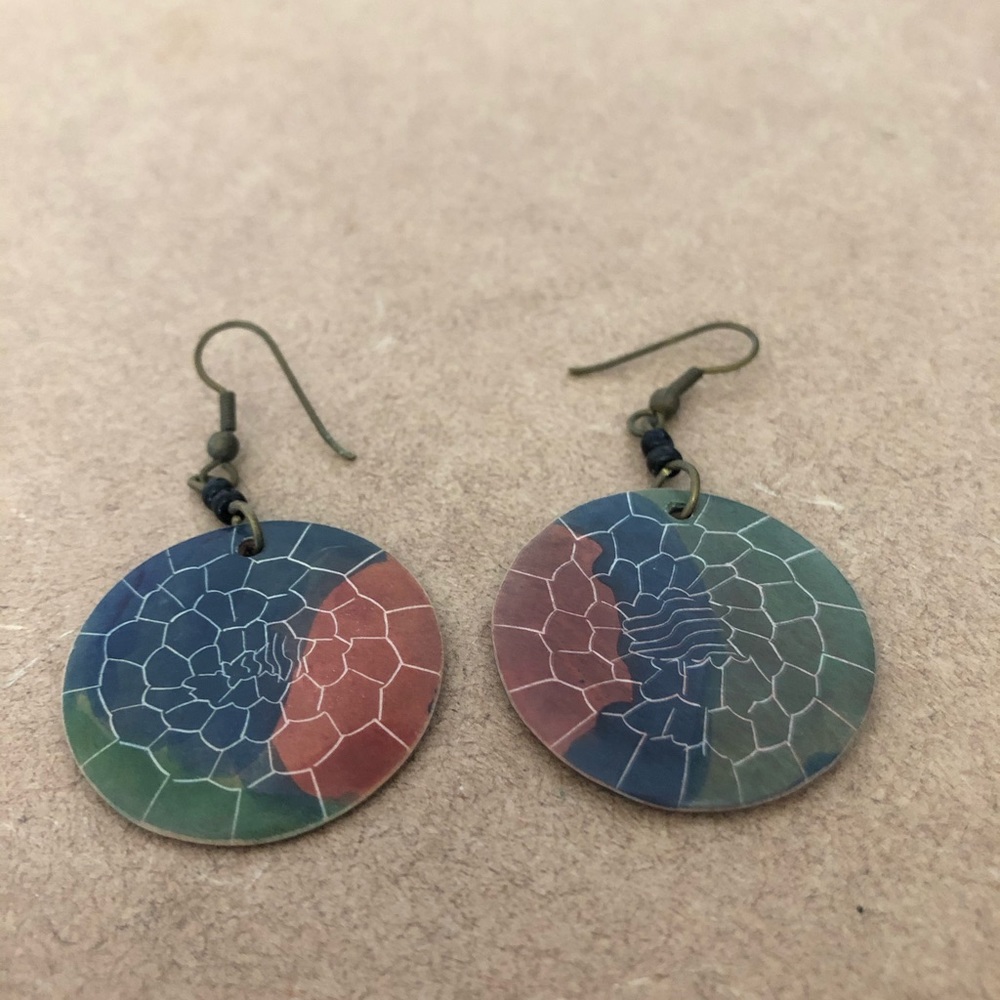 earrings - Picture 2 of 4